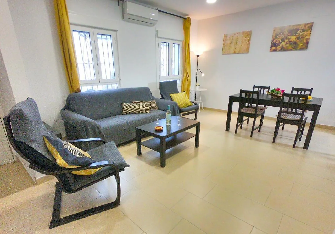 Contatos de Noria Is A Comfortable Apartment With Patio And Large Terrace In Conil