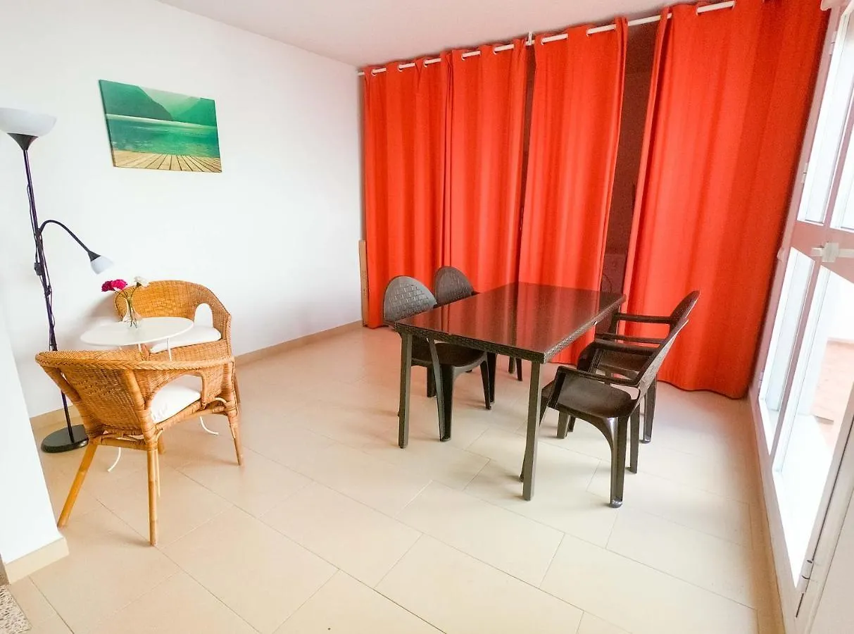 Noria Is A Comfortable Apartment With Patio And Large Terrace In Conil Conil De La Frontera Espanha